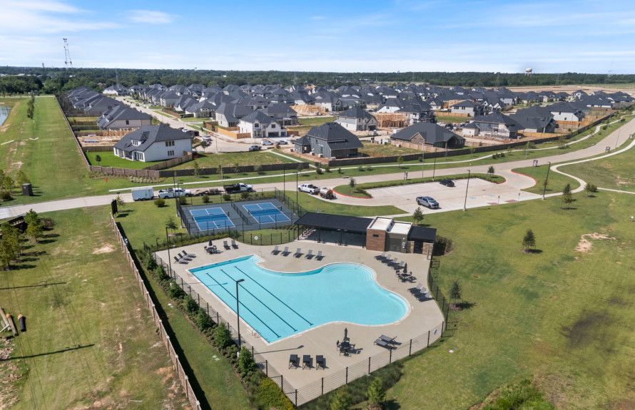 Community pool