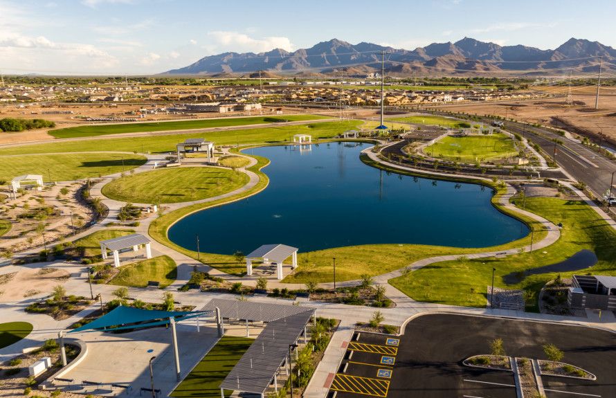 Alamar Community Amenities