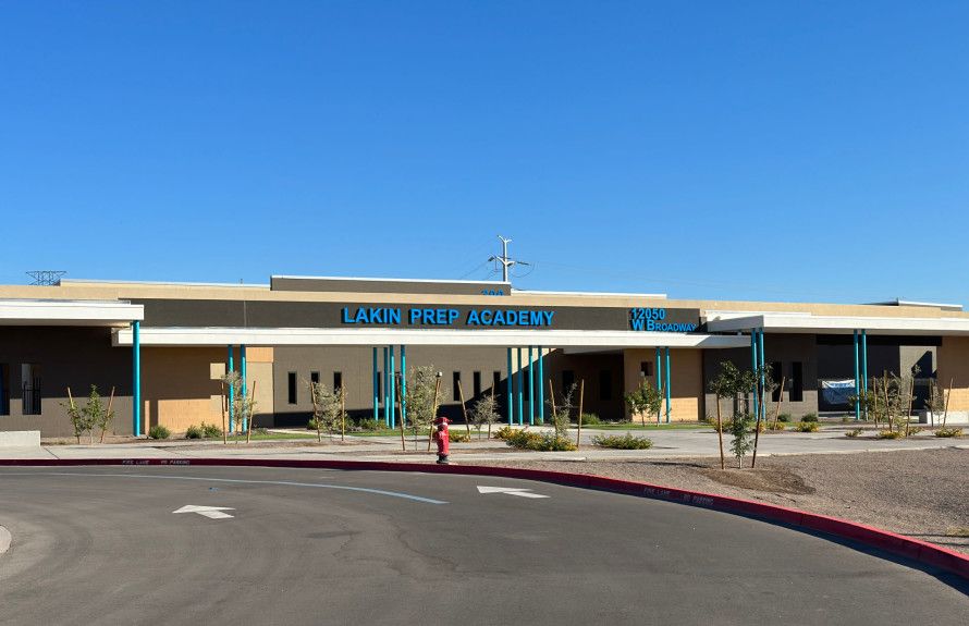 Alamar Community Amenities