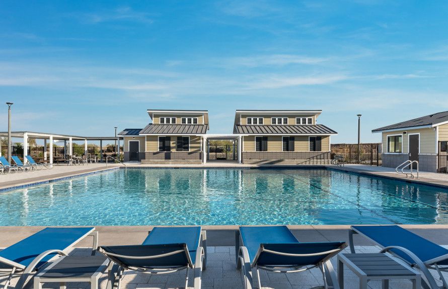 Alamar Community Amenities