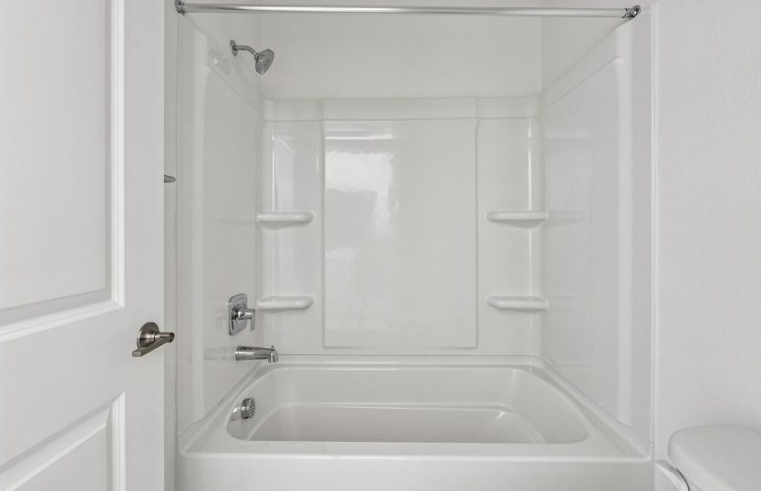 Upstairs bathroom - tub/shower area