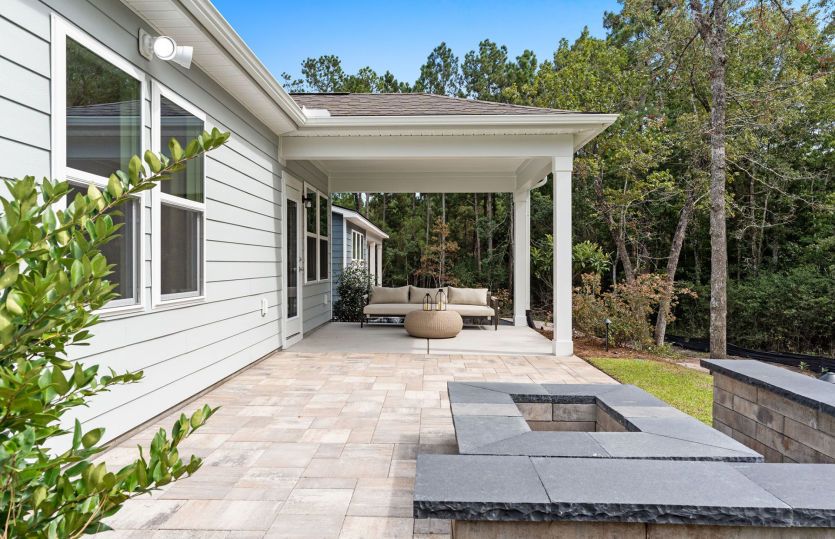 Patio, Model Representation