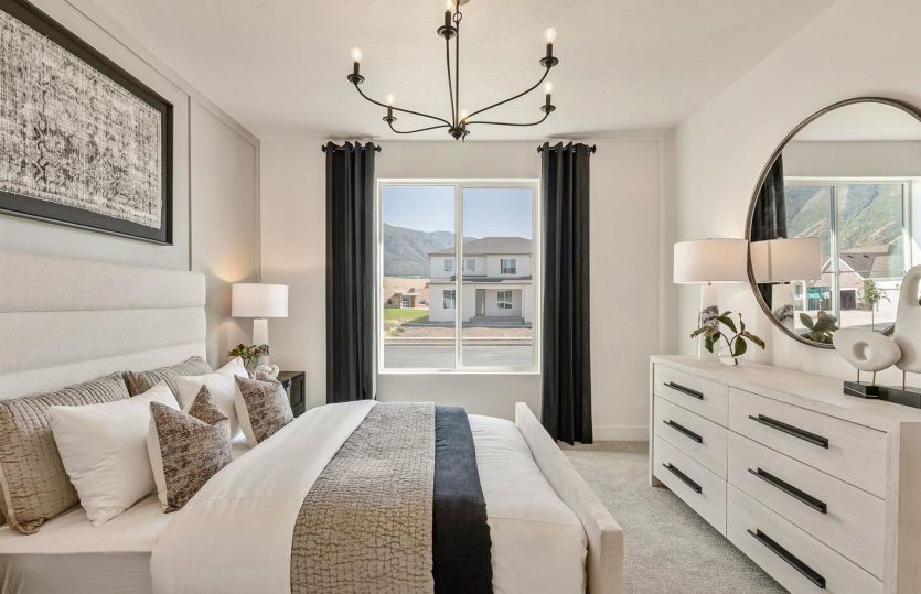 Luxurious Owner's Suite