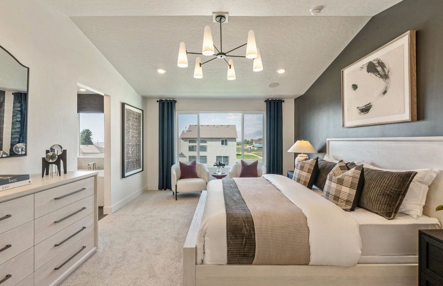 3-8 Bedrooms