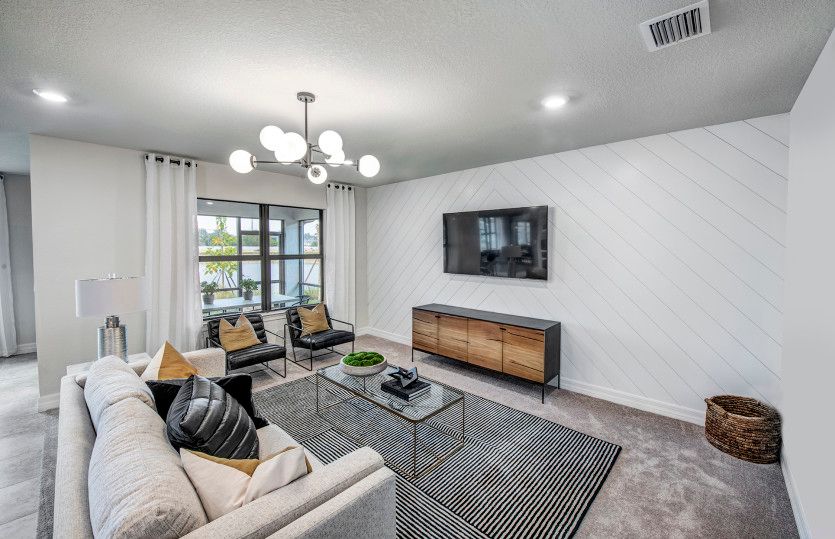 Gathering room, make it your own