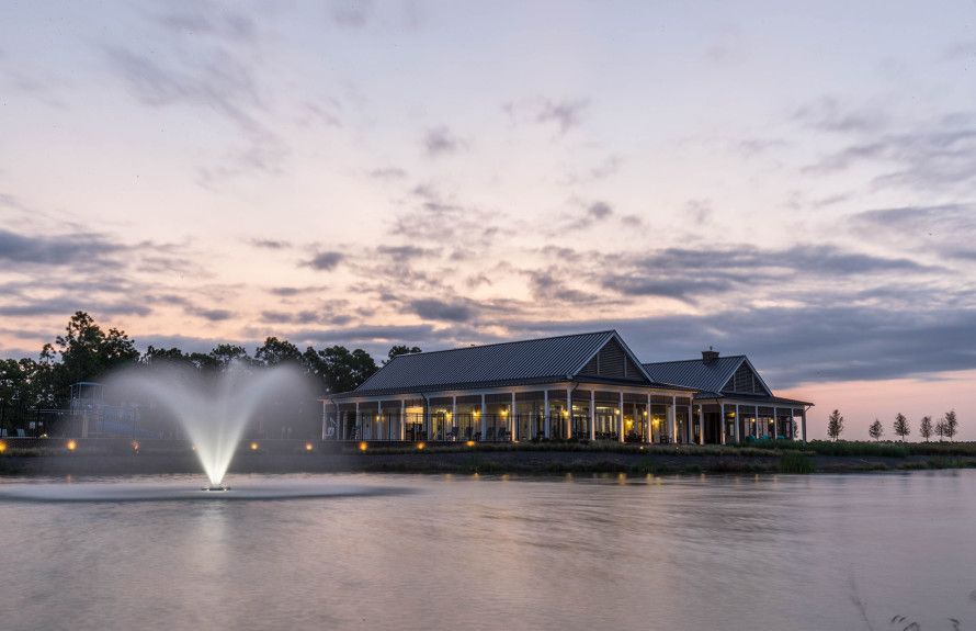 Community lakehouse amenity