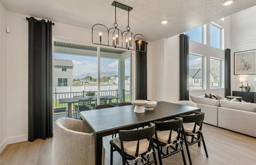 Cafe Dining in Salem, UT