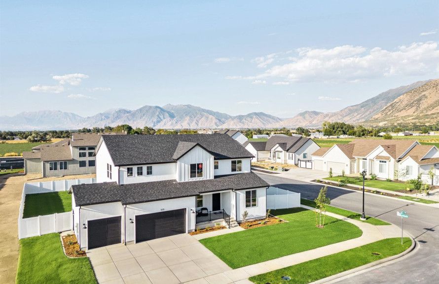 New Homes at Salem Foothills