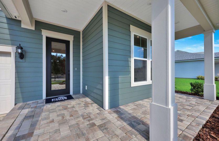 Mahogany Grand | Front Porch