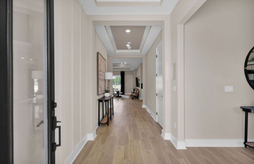 Mahogany Grand | Foyer