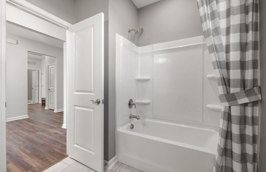 Secondary Bath