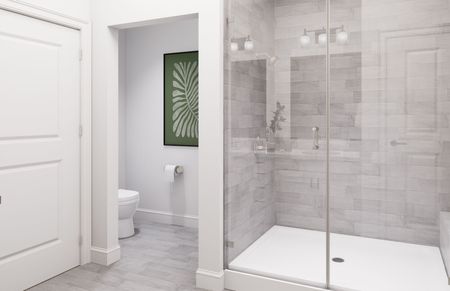 Spacious bath
