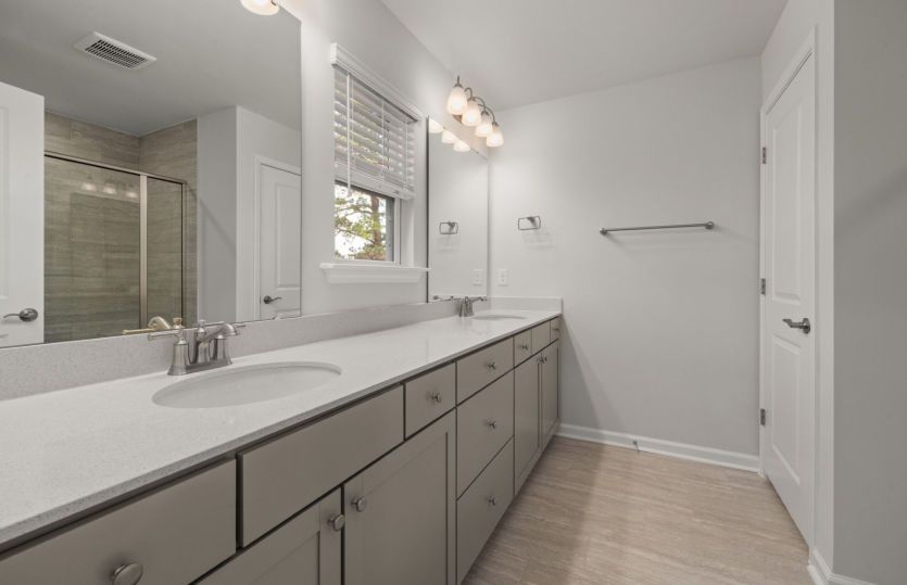 Owners Bath