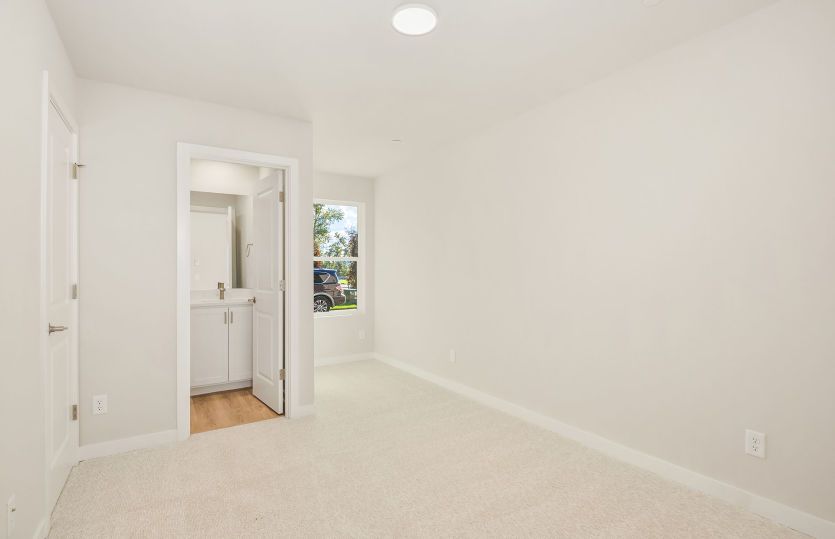3-4 Bedrooms