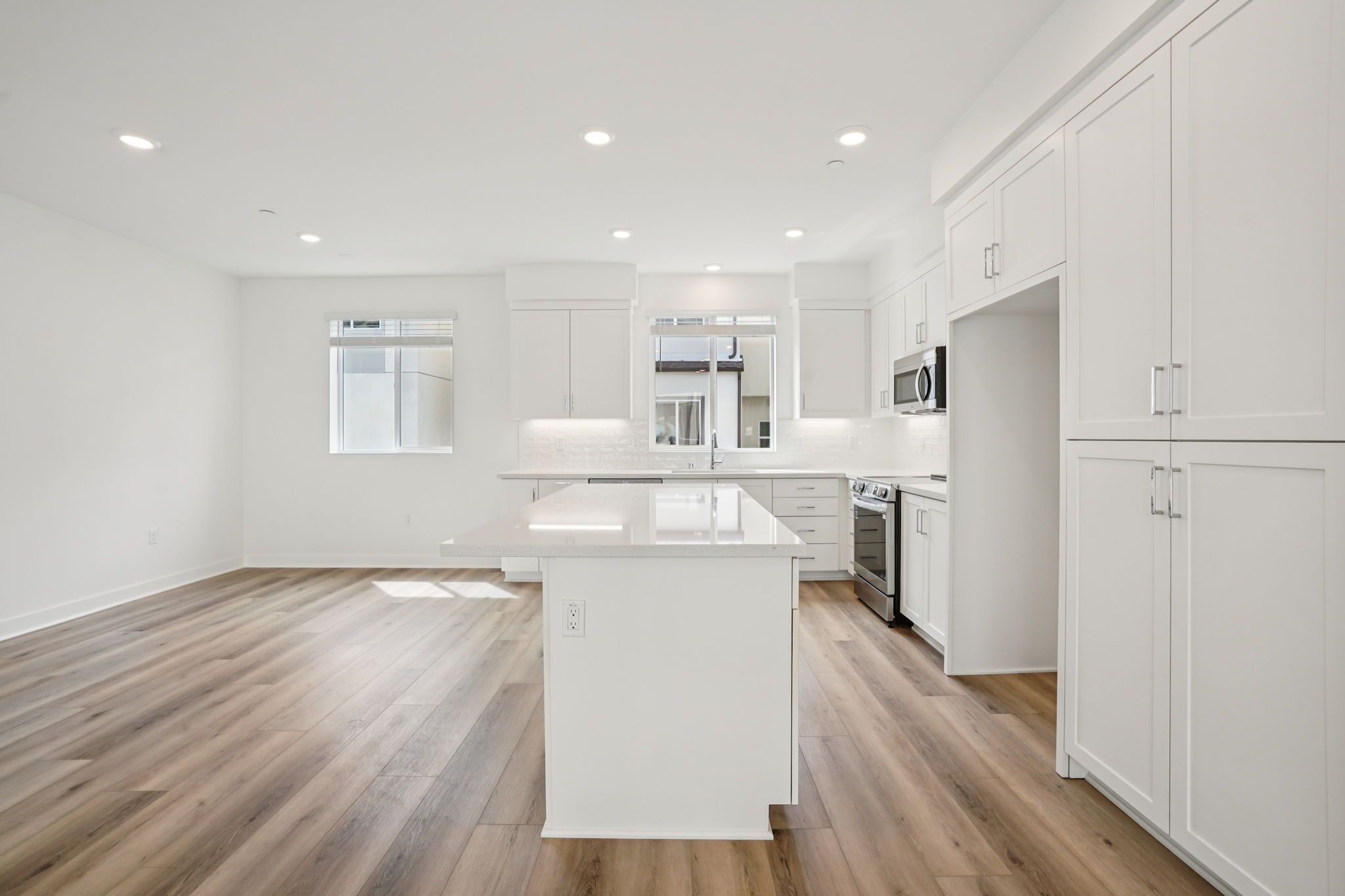 Kitchen situated with a large center island for additional counter space