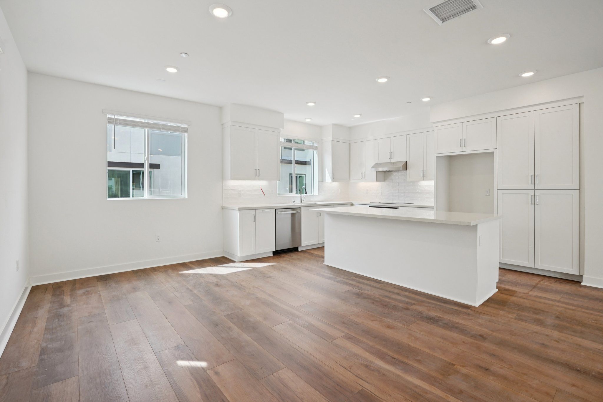 Open and connected dining and kitchen area