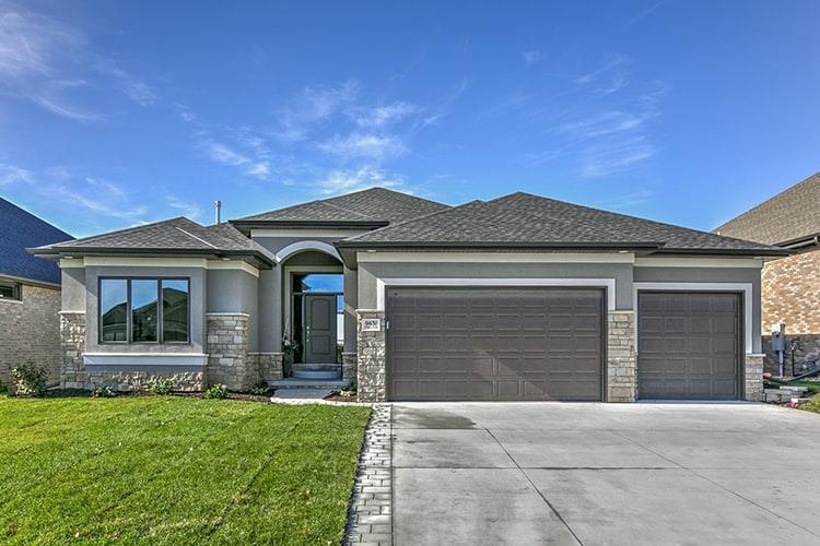 R&D Custom Homes por R&D Custom Homes en Lincoln Nebraska