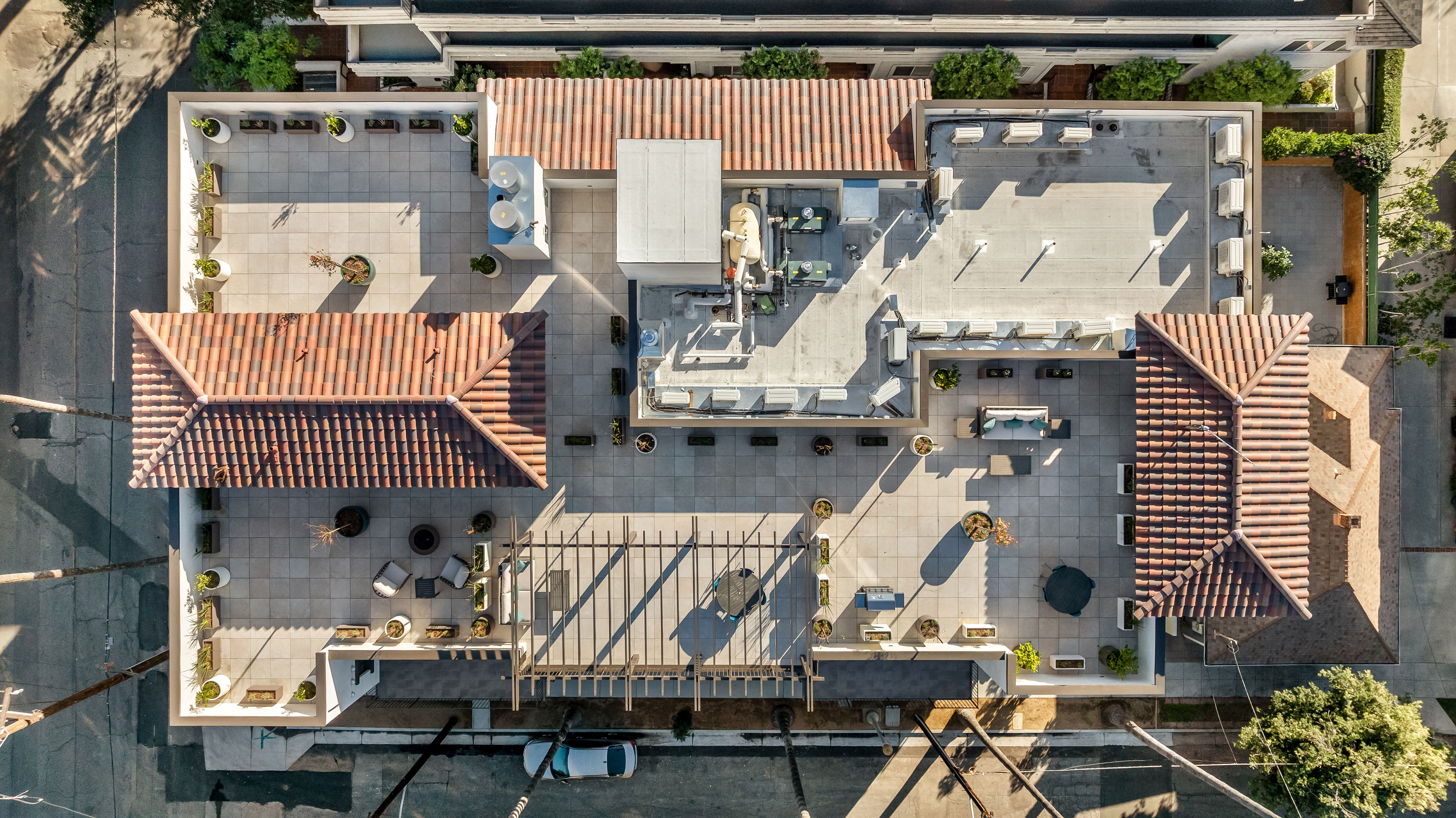 139 South Oak Knoll Avenue (Type 6)