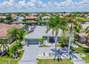 casa en Burnt Store Isles por R. Frizzell Builders