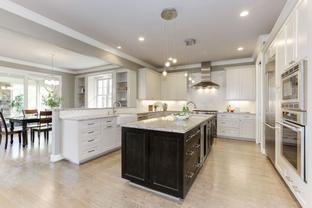 Rollingwood Builders, LLC por Rollingwood Builders, LLC en Washington Maryland