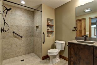 R. Tews Construction & Design, Inc. por R. Tews Construction & Design, Inc. en Eau Claire Wisconsin