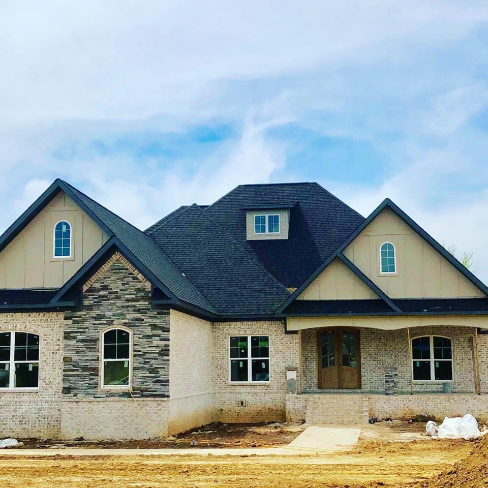 casa en Rachel Brown Homes. por Rachel Brown Homes.