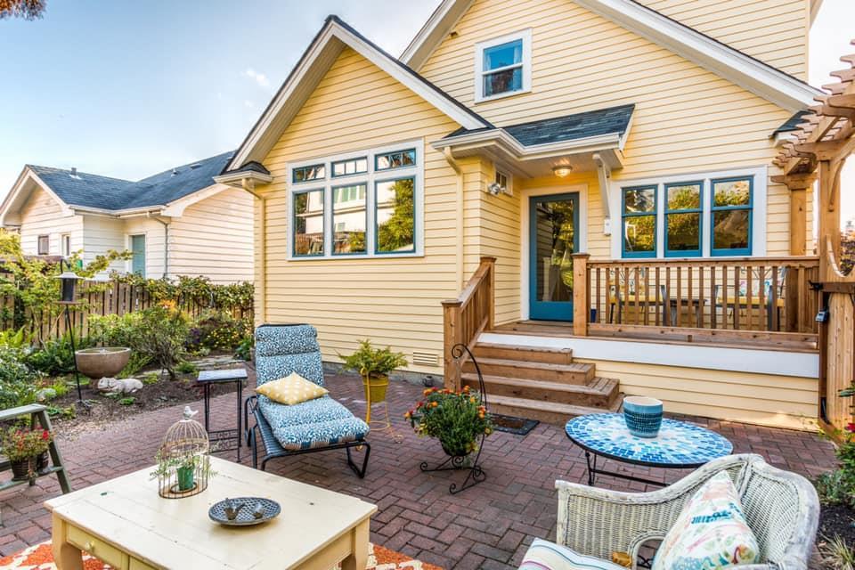 casa en Rainier Custom Homes por Rainier Custom Homes