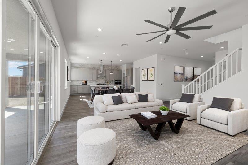 Please note: this photo is virtually staged