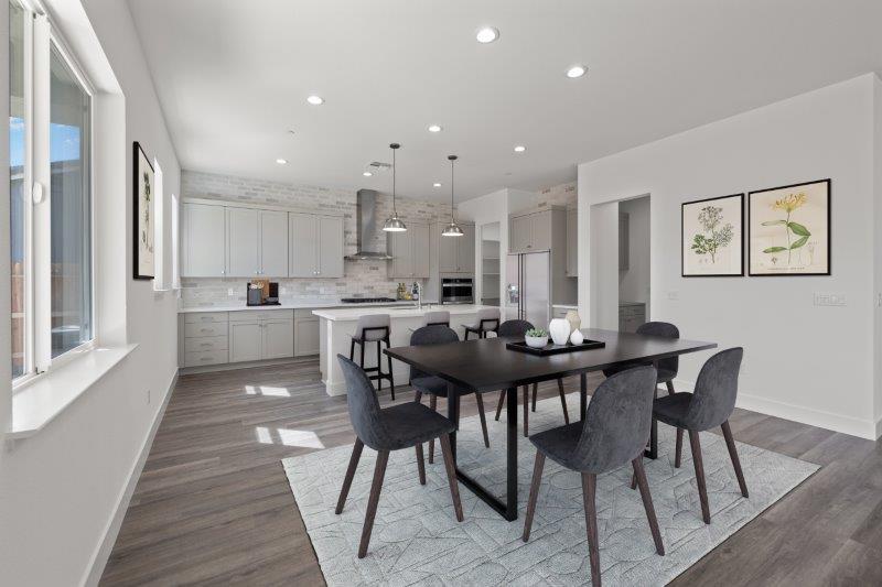 Please note: this photo is virtually staged