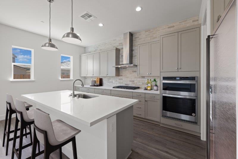 Please note: this photo is virtually staged