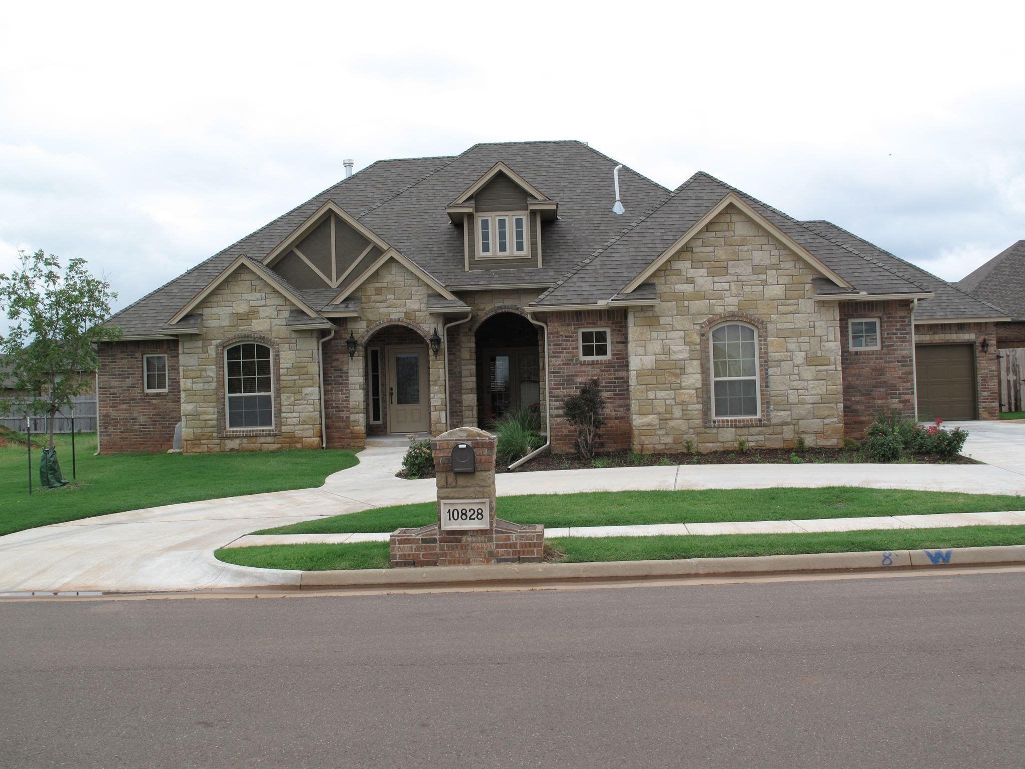 casa en Raywood Homes por Raywood Homes