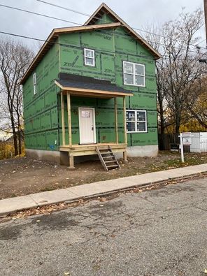 1 Ridge Avenue (Realty Community Floor Plan)