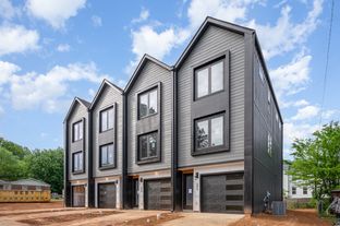 Mattoon - Exclusive Homesites: Charlotte, North Carolina - Red Cedar Homes