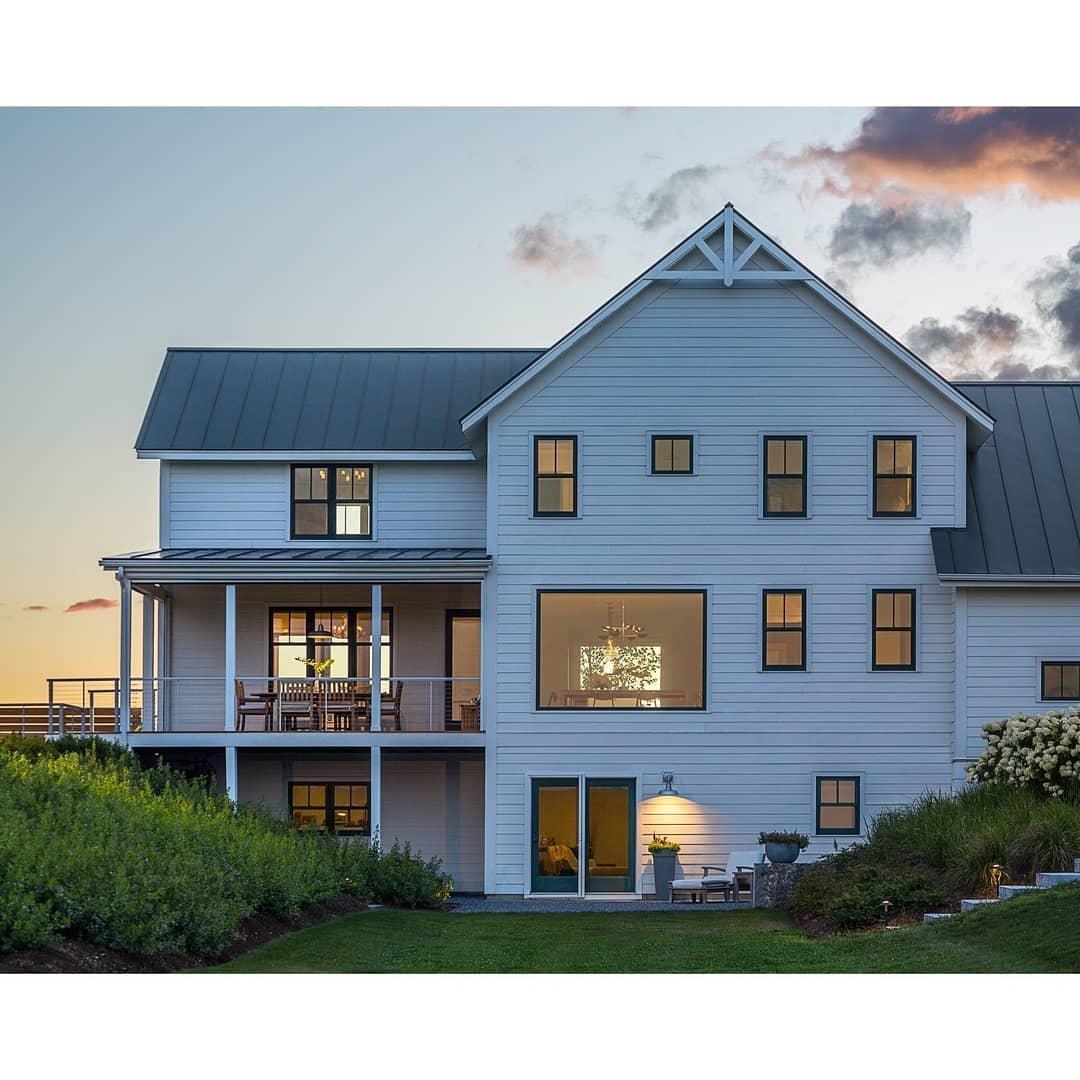 casa en Red House Inc. por Red House Inc.