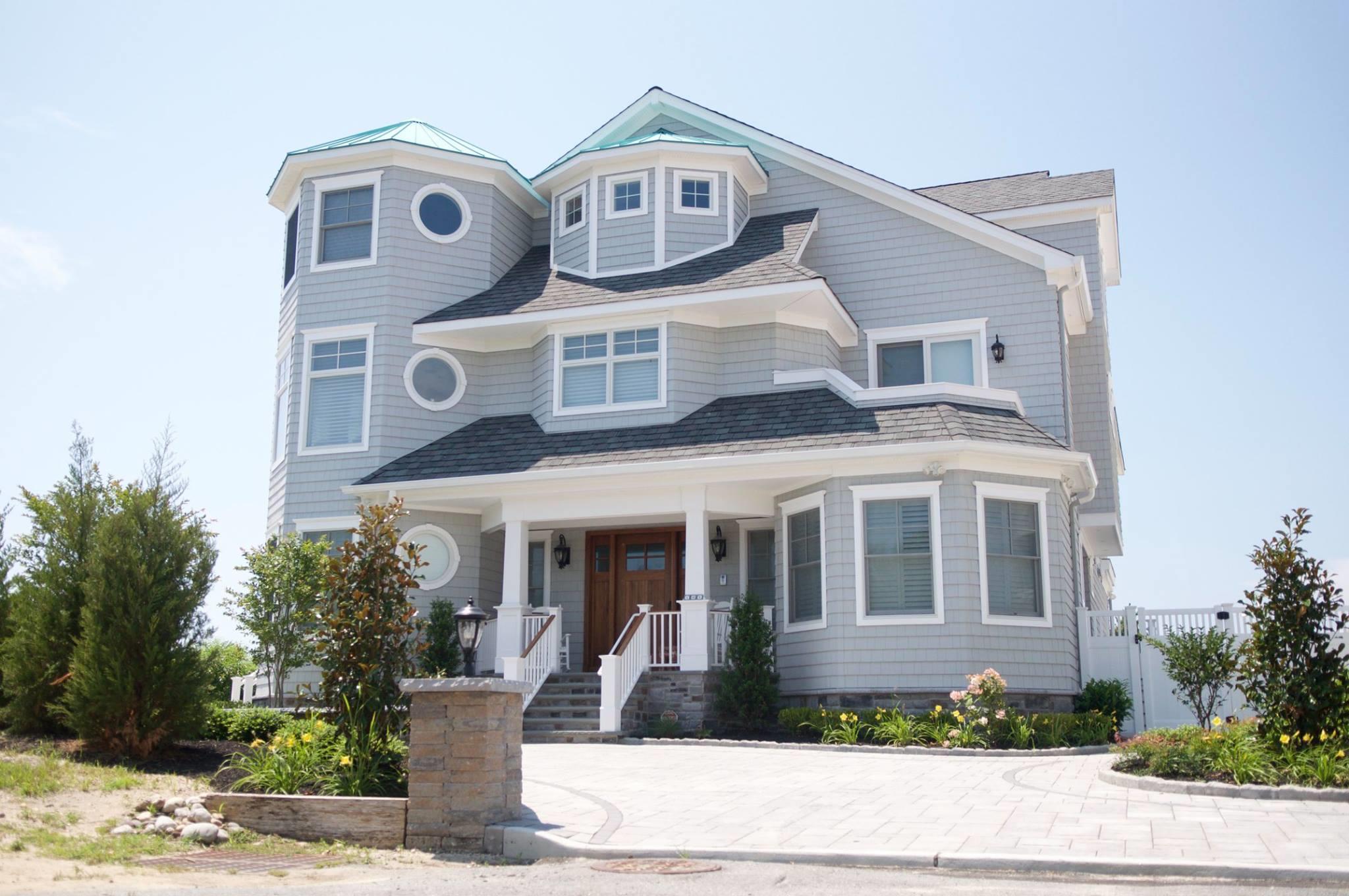 casa en Regina Builders por Regina Builders