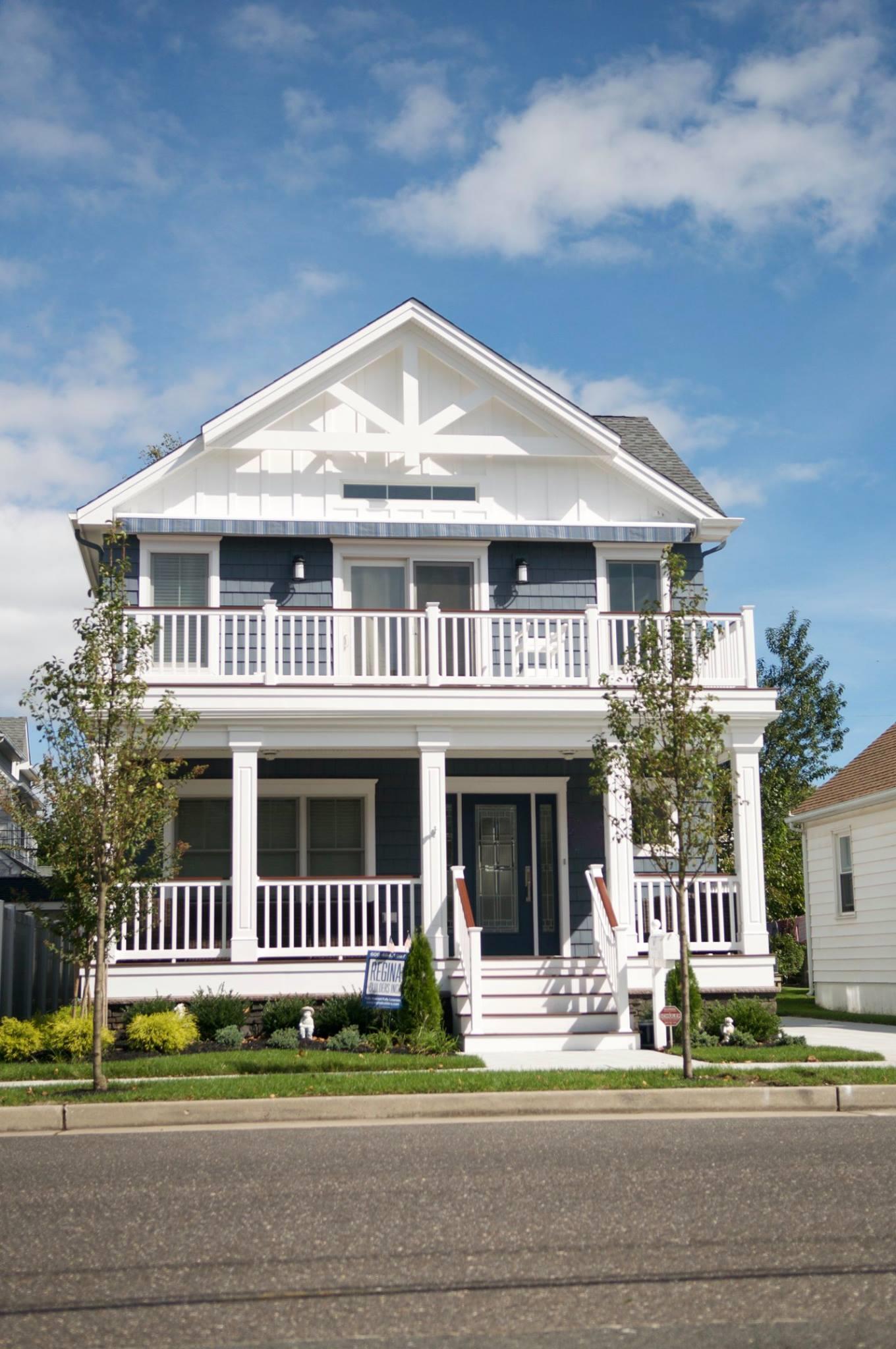 casa en Regina Builders por Regina Builders