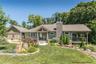casa en Renovations Specialist, LLC por Renovations Specialist, LLC