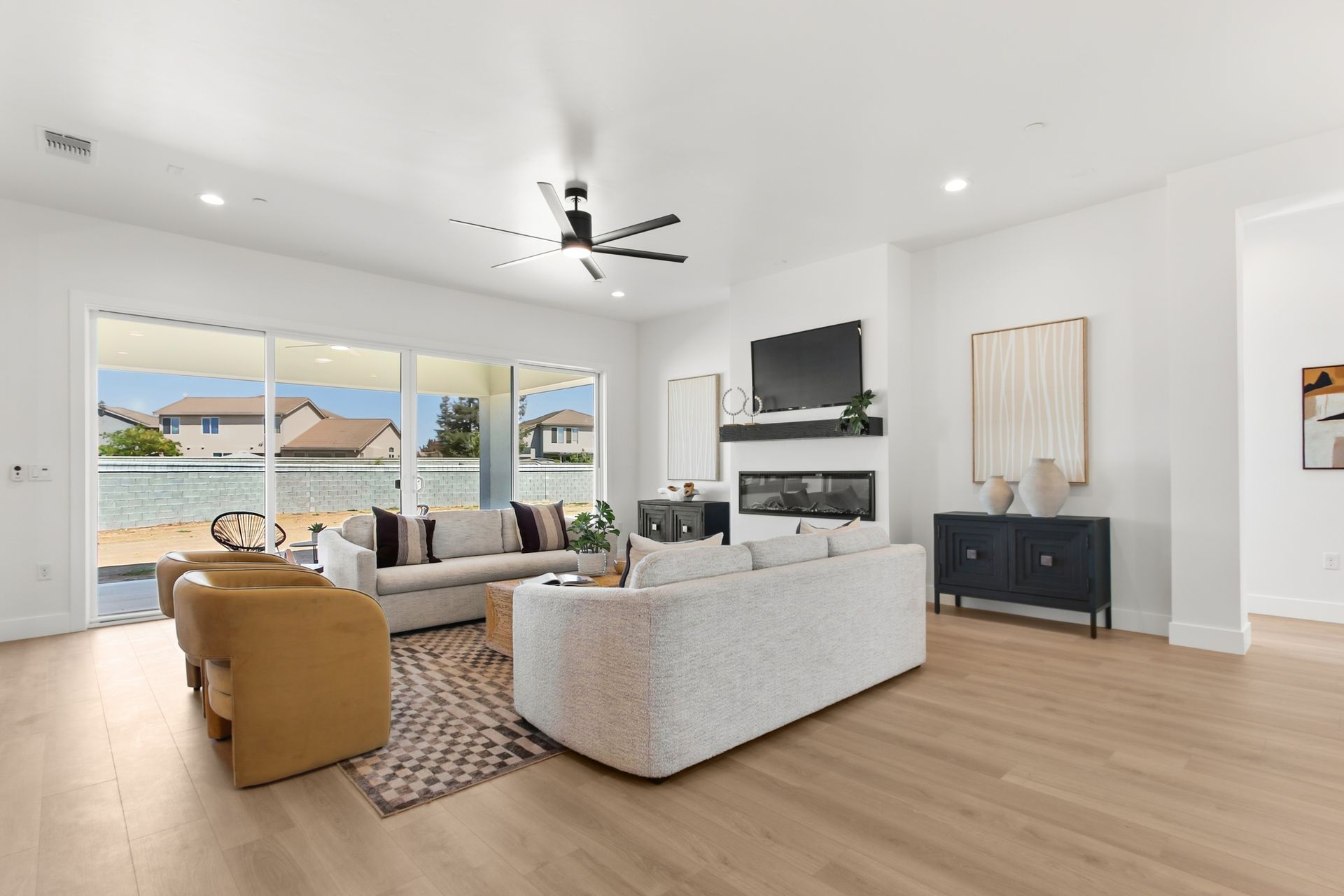 Open Space for Entertaining