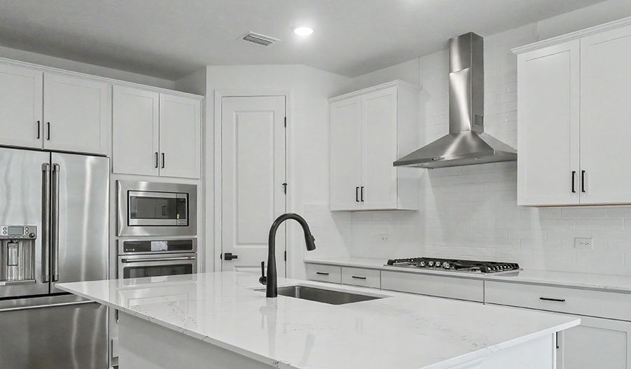 Alan II Kitchen