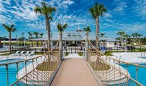 Elm Creek at Silverleaf por Richmond American Homes en Jacksonville-St. Augustine Florida