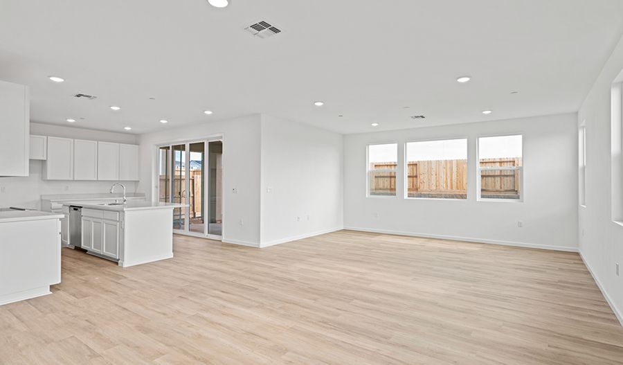 4261 Paisleyshire Way (Cassia)