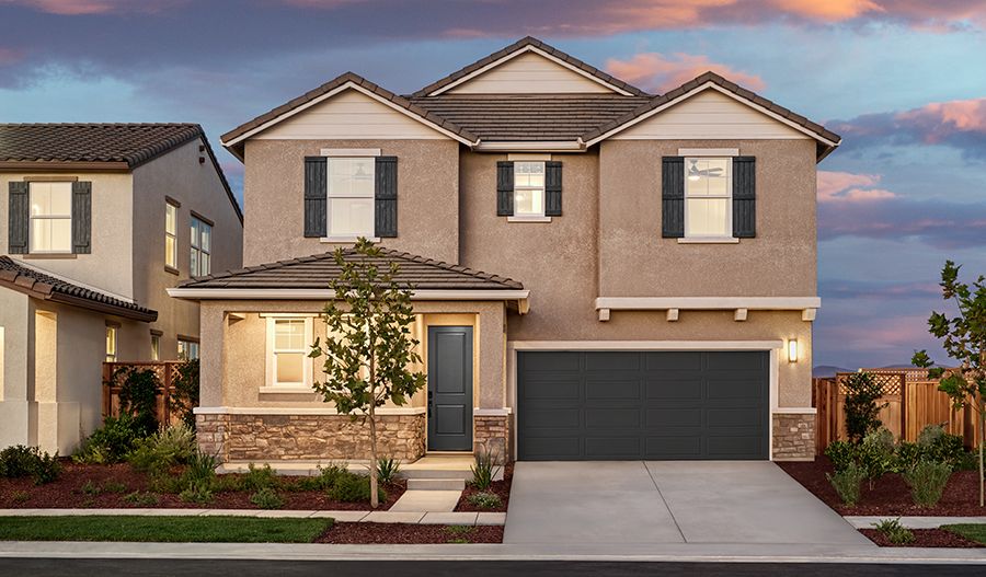 Belleza at Lakeview por Richmond American Homes en Stockton-Lodi California