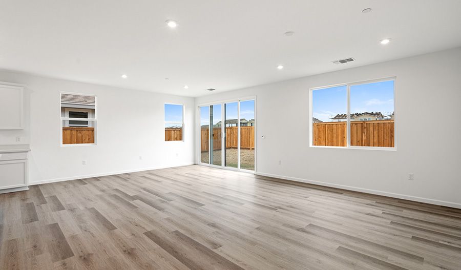 1131 Camomile Drive (Agate)