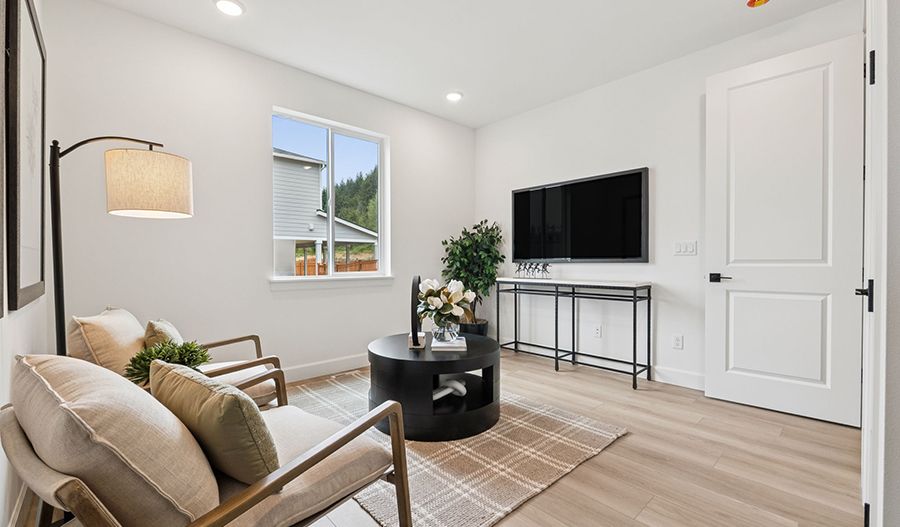 16004 210th Avenue East (Orlando)