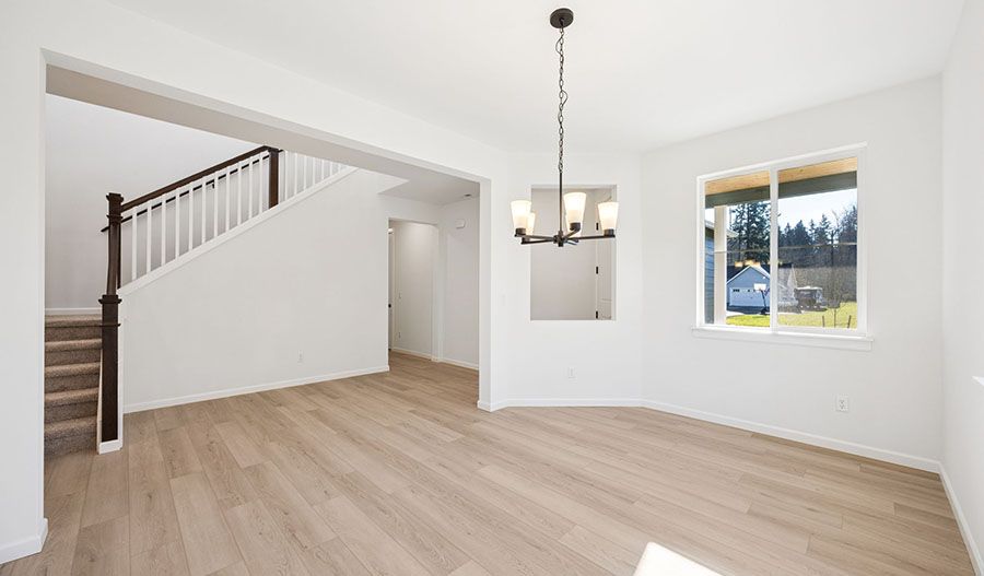 1122 E. Tanner Avenue (Seth)