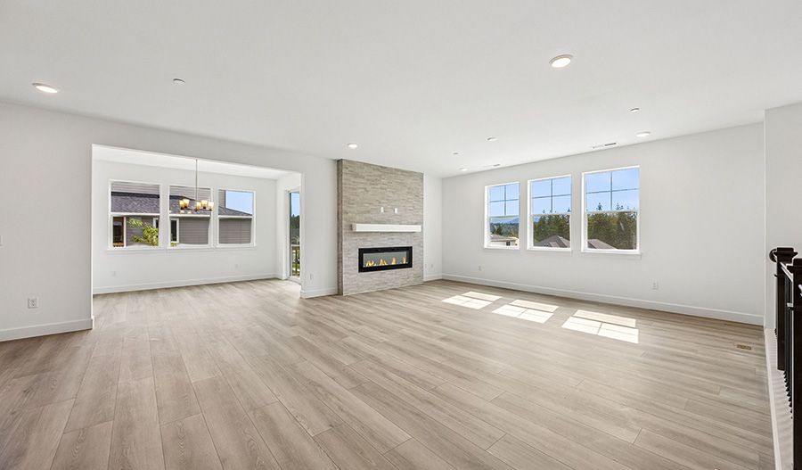 15410 210th Avenue East (Oscar)