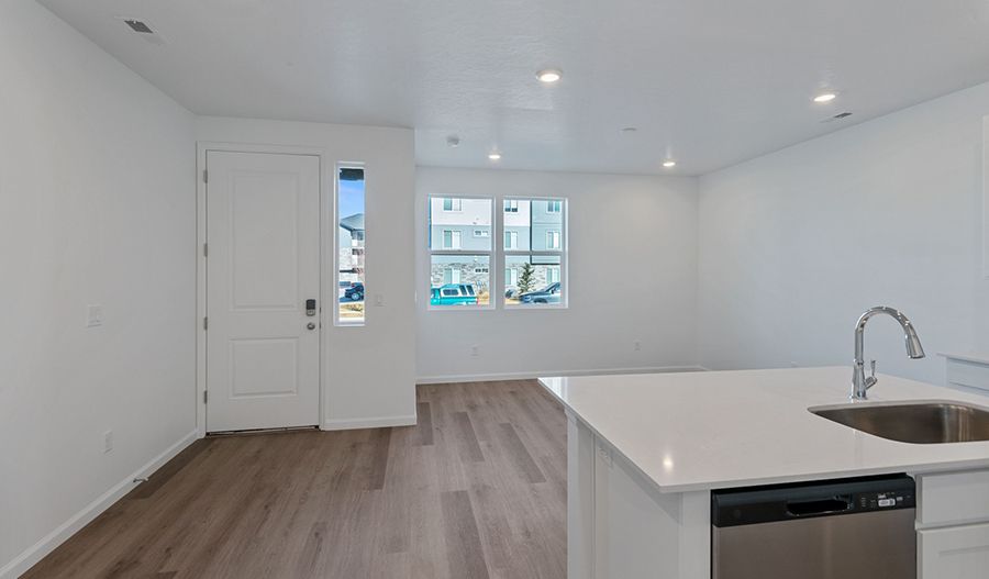 1279 East 1670 North (Yarrow)