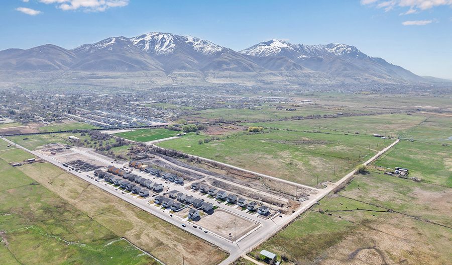 Seasons at Beeton Path Aerial