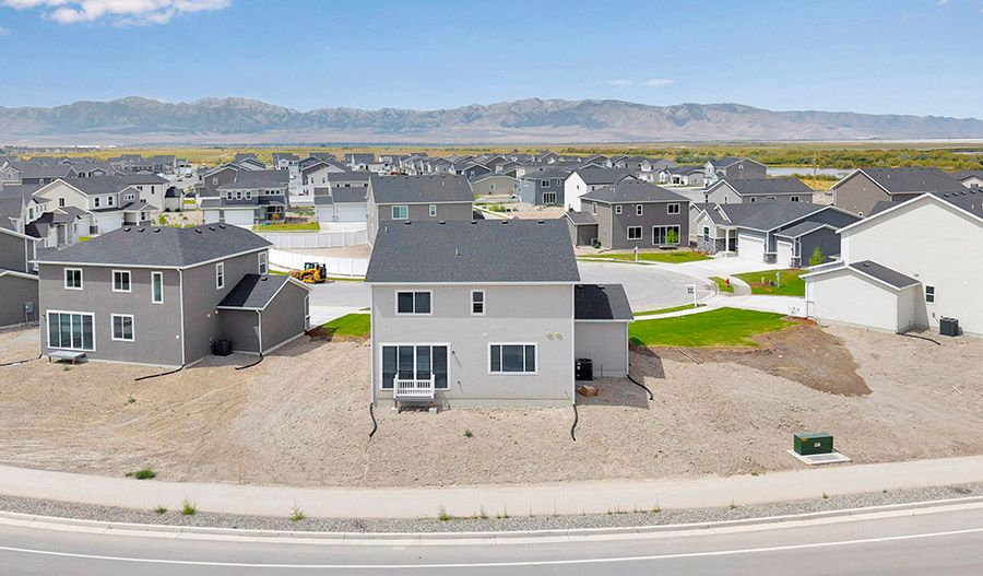 333 W. Wrangler Cove (Moonstone)