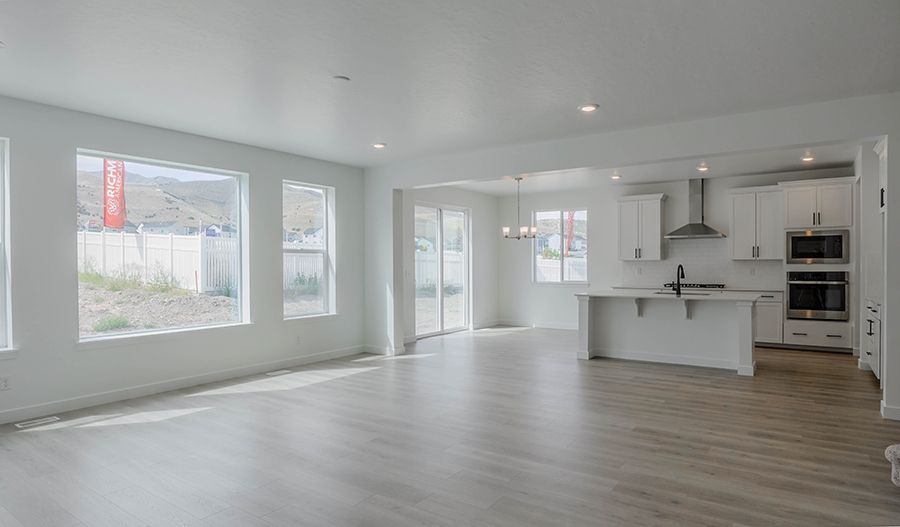 917 W. Black Tail Street (Dillon)